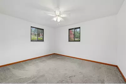 4930 Gardenville Rd, Pittsburgh, PA 15236 - Photo 27