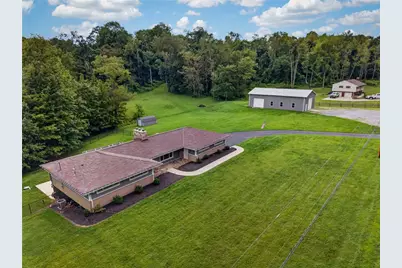 524 Munntown Rd, Nottingham, PA 15332 - Photo 3