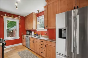 726 Harden Dr, Ross Twp, PA 15229 - Photo 13