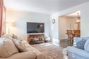 155 Thorndale Dr, Chippewa Township, PA 15010 - Photo 11