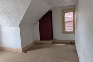 2925 Stafford St, Pittsburgh, PA 15204 - Photo 11