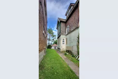 3654 Perrysville Ave, Observatory Hill, PA 15214 - Photo 13
