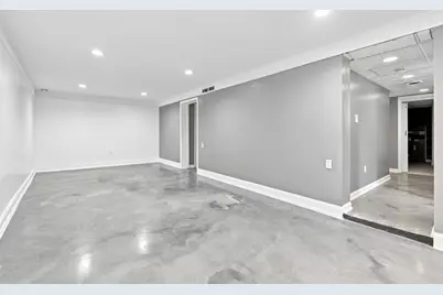 5761 Library Rd, Bethel Park, PA 15102 - Photo 3