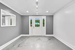 5761 Library Rd, Bethel Park, PA 15102 - Photo 9