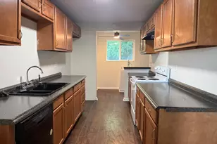 1618 Beaver Rd, Ambridge, PA 15003 - Photo 3