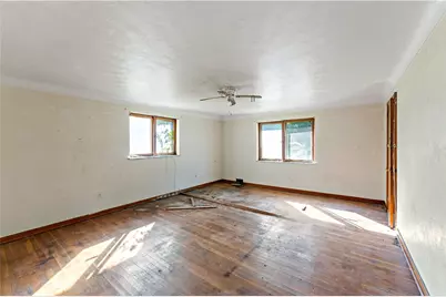 2443 Racetrack Rd, New Stanton, PA 15672 - Photo 27