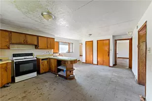 2443 Race Track Rd, New Stanton, PA 15672 - Photo 21