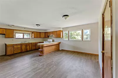 2443 Racetrack Rd, New Stanton, PA 15672 - Photo 9