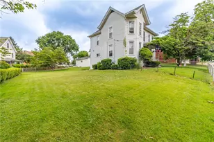 641 W Newton St, Greensburg, PA 15601 - Photo 3