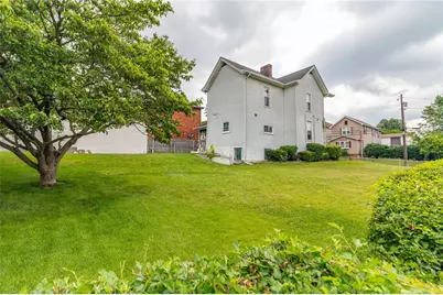 641 W Newton St, Greensburg, PA 15601 - Photo 23