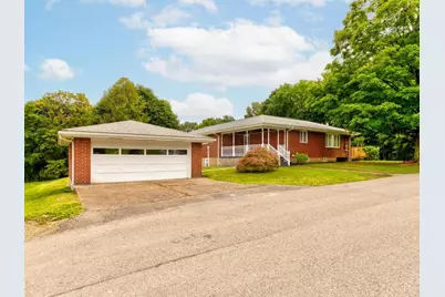 217 Edgewood Ave, Aliquippa, PA 15001 - Photo 1