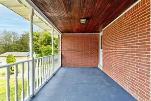 217 Edgewood Ave, Aliquippa, PA 15001 - Photo 3