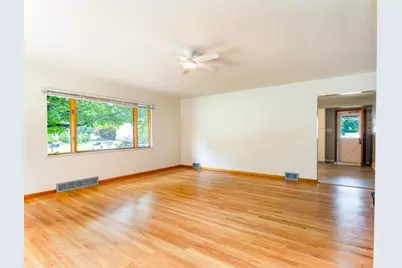217 Edgewood Ave, Aliquippa, PA 15001 - Photo 19