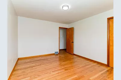 217 Edgewood Ave, Aliquippa, PA 15001 - Photo 21