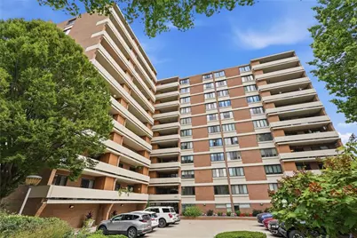 220 N Dithridge #306, Pittsburgh, PA 15213 - Photo 1