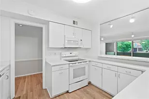 220 N Dithridge, Pittsburgh, PA 15213 - Photo 23
