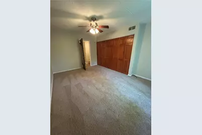 2160 Greentree Rd #400W, Scott Township, PA 15220 - Photo 21