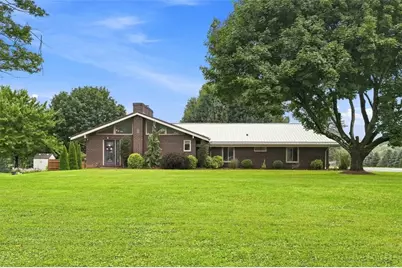 146 Shannon Rd, Connoquenessing Township, PA 16053 - Photo 1