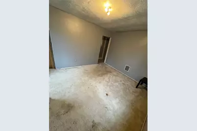 907 Walnut Street, North Braddock, PA 15104 - Photo 17