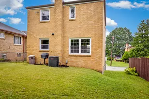 1638 Hawthorne St, Pittsburgh, PA 15201 - Photo 19
