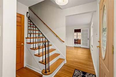 194 Parkridge Lane, Pittsburgh, PA 15228 - Photo 3