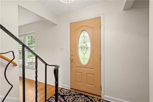 194 Parkridge Ln, Pittsburgh, PA 15228 - Photo 1