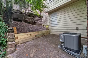 2313 Tilbury Ave, Pittsburgh, PA 15217 - Photo 39