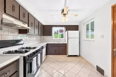 439 Greenwood Ave, McKeesport, PA 15132 - Photo 7