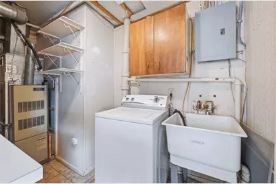 1712 Gretchen Ave, New Castle, PA 16101 - Photo 13