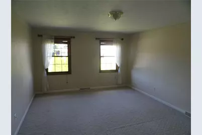 104 Spring Ridge Drive, Center Township, PA 16001 - Photo 25