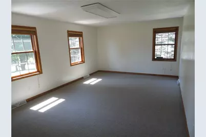 104 Spring Ridge Drive, Center Township, PA 16001 - Photo 17