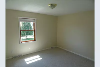104 Spring Ridge Drive, Center Township, PA 16001 - Photo 23