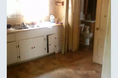 124 N Shenango St, Mercer Boro, PA 16137 - Photo 3