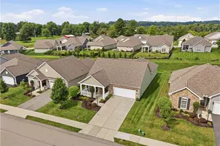 211 Bridle Ln, Chartiers, PA 15301 - Photo 3