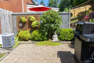 2121 Fairland St, Pittsburgh, PA 15210 - Photo 33