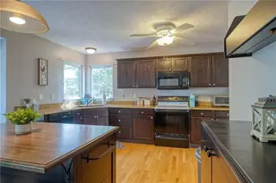 8506 Club Side Dr, Adams Township, PA 16046 - Photo 5