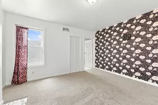 6926 Bishop St, Pittsburgh, PA 15206 - Photo 19