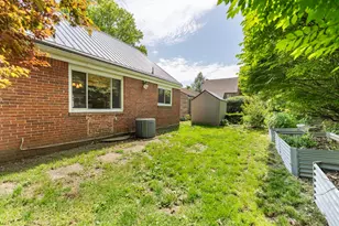 424 Bower Hill Rd, Pittsburgh, PA 15228 - Photo 31