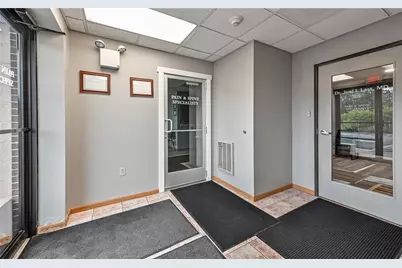 660 Pellis Rd, Hempfield Township, PA 15601 - Photo 15