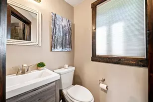 1308 Westridge Dr, Hidden Valley, PA 15502 - Photo 9