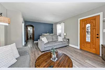 717 June Lee St, Ellwood City, PA 16117 - Photo 7