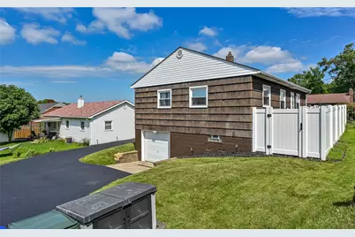 717 June Lee St, Ellwood City, PA 16117 - Photo 21