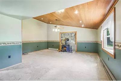 120 Lakeview, Franklin Township, PA 16123 - Photo 5