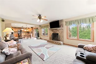 760 Westminster Dr, North Huntingdon, PA 15642 - Photo 9