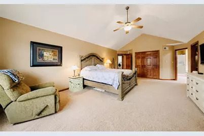 760 Westminster Dr, North Huntingdon, PA 15642 - Photo 13