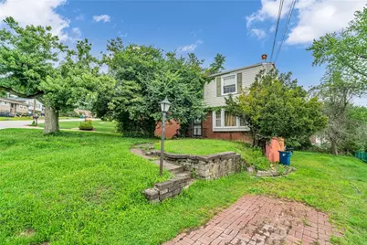 117 Colonial Village Drive, Pittsburgh, PA 15235 - Photo 3