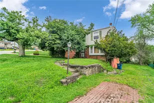 117 Colonial Village Dr, Pittsburgh, PA 15235 - Photo 3