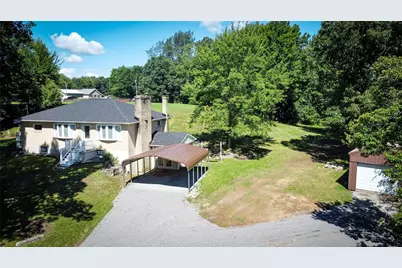 552 Queenstown Rd, Perry Township, PA 16041 - Photo 1