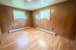 552 Queenstown Rd, Perry Township, PA 16041 - Photo 17