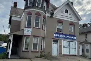 445-449 Jefferson Ave, Washington, PA 15301 - Photo 1